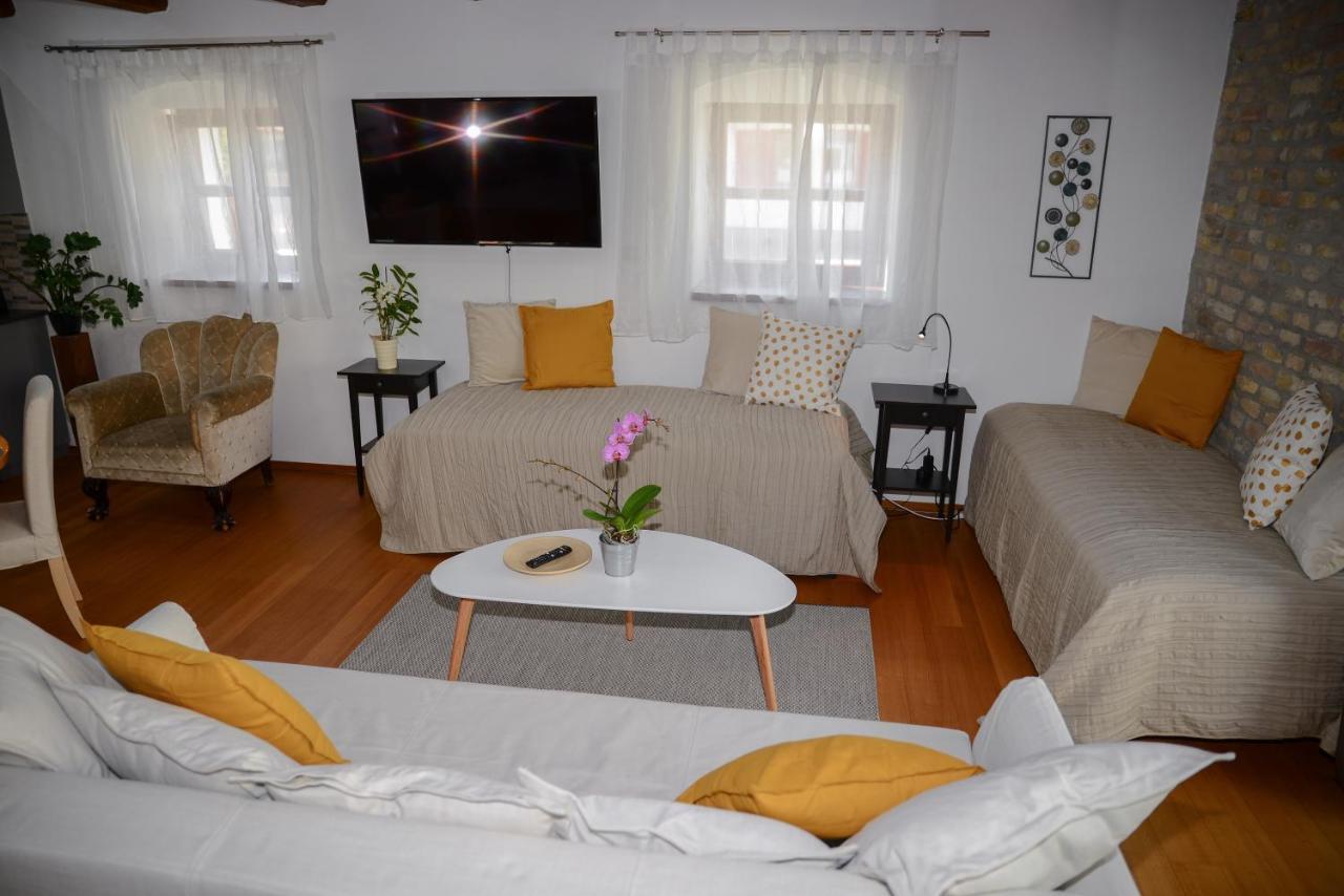 Somos Apartman Győr Exterior foto